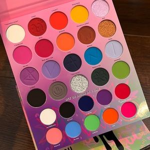 Morphe X Avani Gregg For the Bebs Pallet